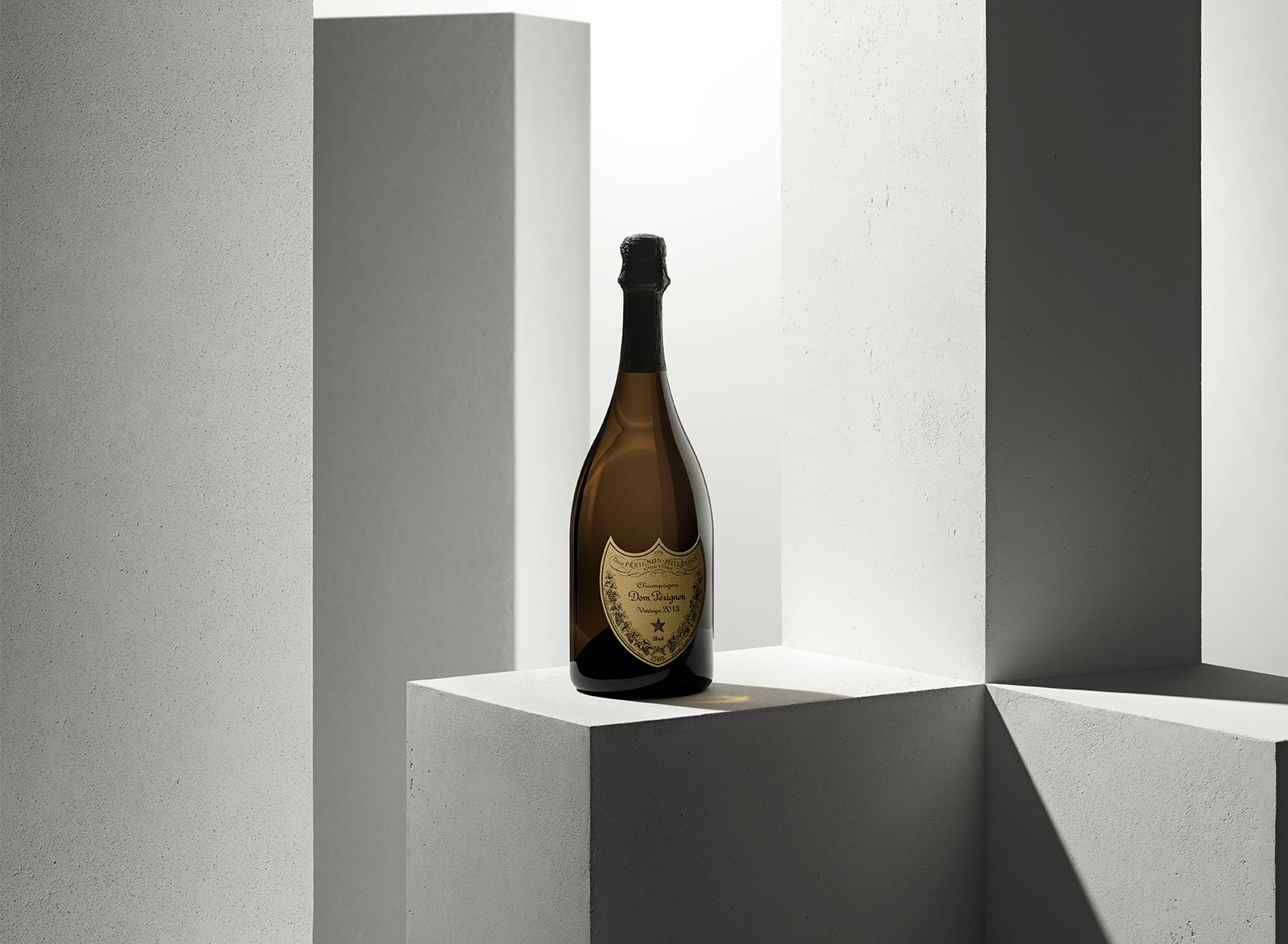 ドンペリ(モエ)ディスプレイ&グラス/Dom Perignon MOET ドン ペリニヨン | モエヘネシージャパン